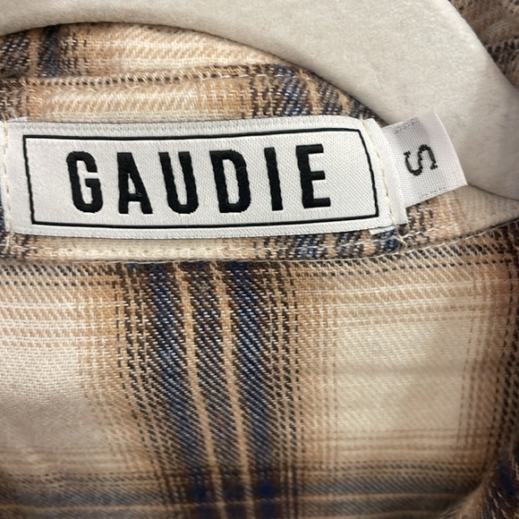 Women's Flannel Shirt, Size Small - Picture 3 of 10